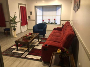 2bd home, 20 minutes from NRG or Minute Maid